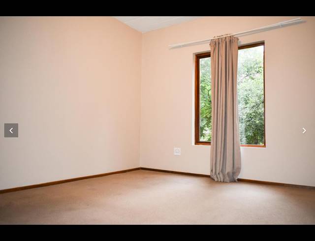 2 bed property to rent in JUKSKEI PARK